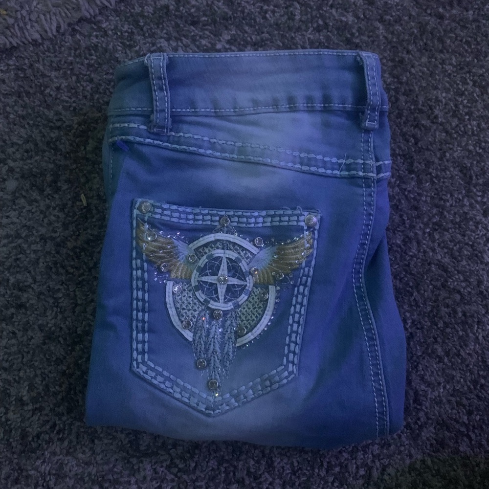 Blue Jeans with Embroidered Pocket